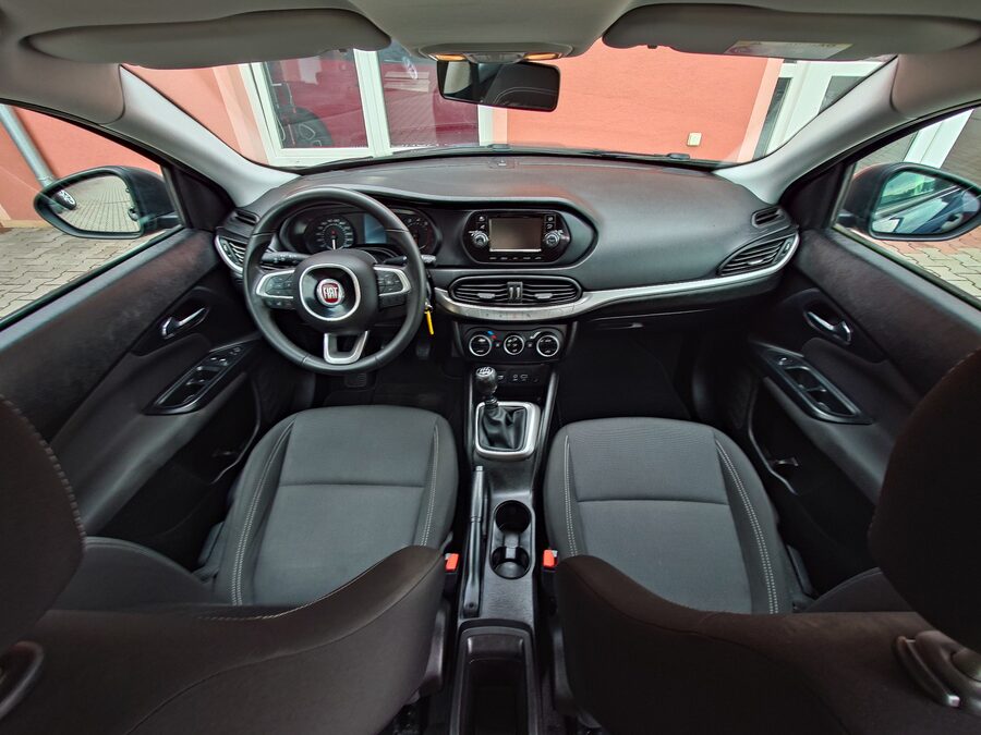 Fiat Tipo 1.4 Fire 70 kW - POP – fotografie 21 z 26