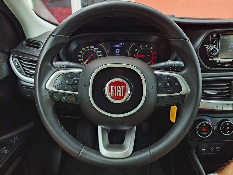Fiat Tipo 1.4 Fire 70 kW - POP – fotografie 23 z 26