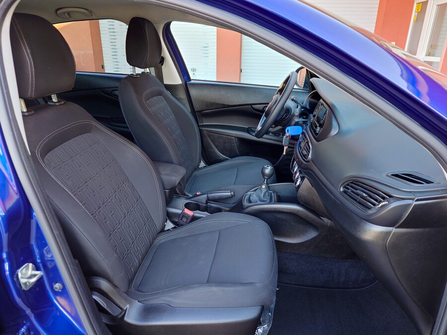 Fiat Tipo 1.6 M-Jet 96 kW – fotografie 13 z 26