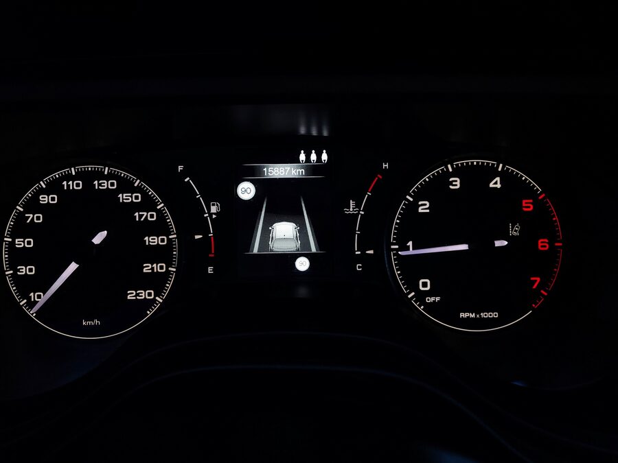 Fiat Tipo 1.6 M-Jet 96 kW – fotografie 20 z 26