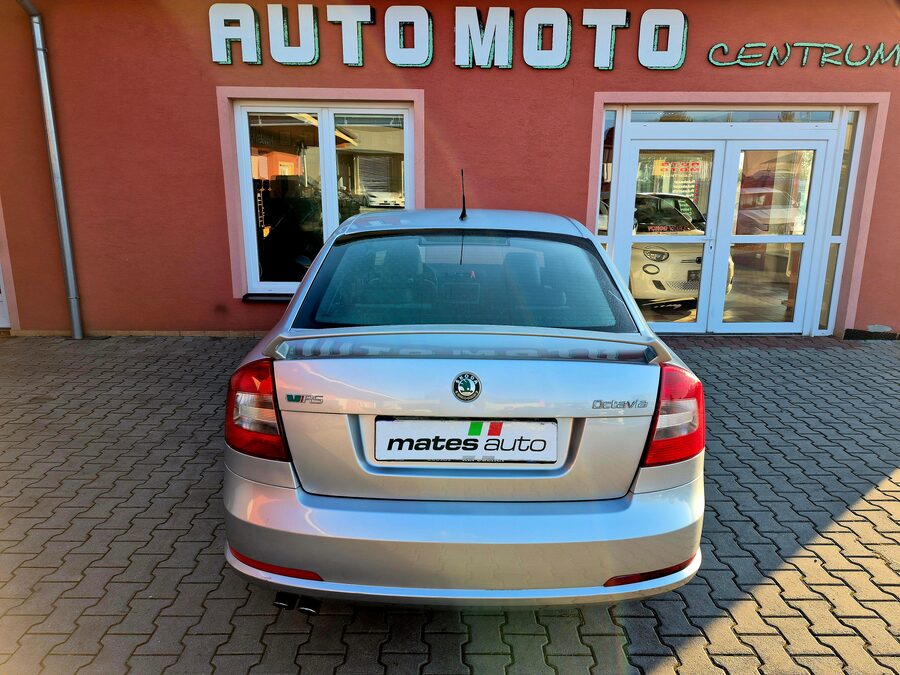 Škoda Octavia 2.0 TDi 125 kW RS – fotografie 9 z 24