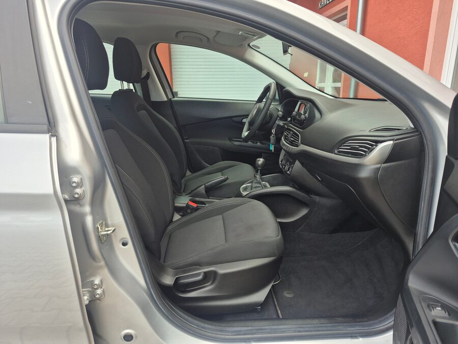 Fiat Tipo 1.4 T-Jet 88 kW POP – fotografie 12 z 21