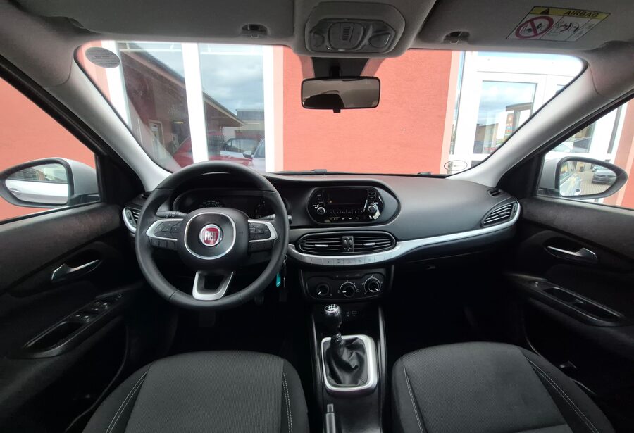 Fiat Tipo 1.4 T-Jet 88 kW POP – fotografie 15 z 21