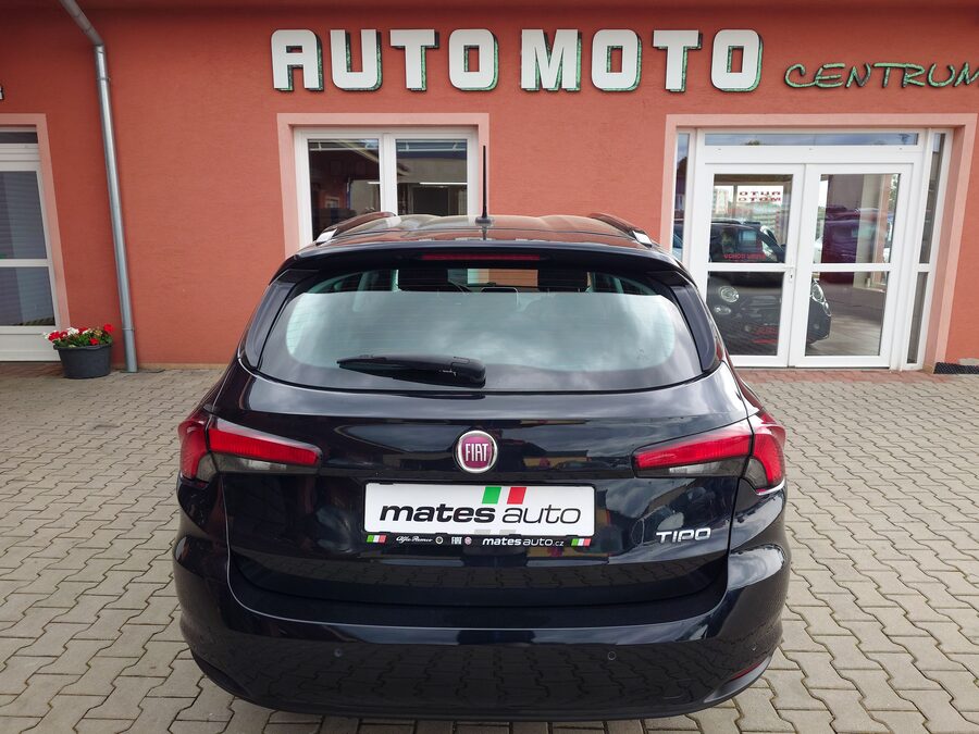 Fiat Tipo 1.6 JTDM Lounge 88 kW – fotografie 8 z 26