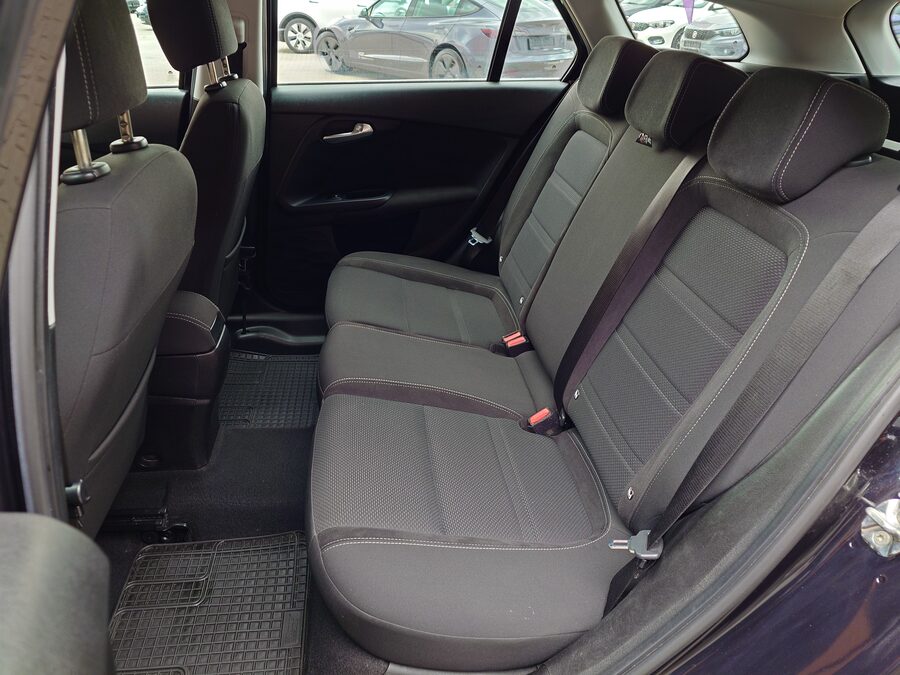 Fiat Tipo 1.6 JTDM Lounge 88 kW – fotografie 15 z 26