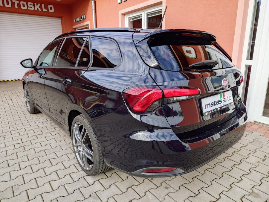 Fiat Tipo 1.4 Turbo S-Design 88 kW – fotografie 3 z 25