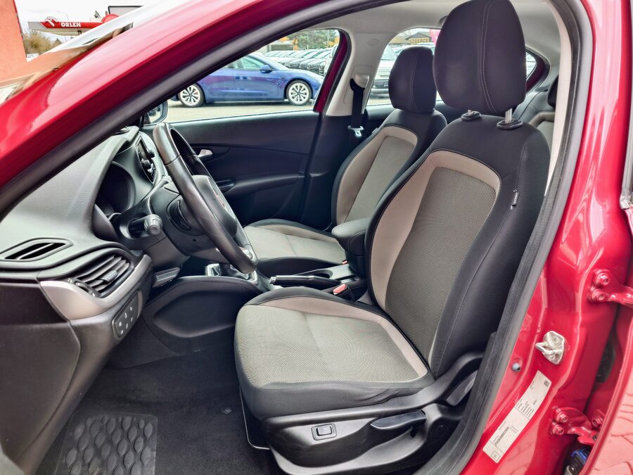 Fiat Tipo 1.6 JTDM Easy 88 kW – fotografie 11 z 28
