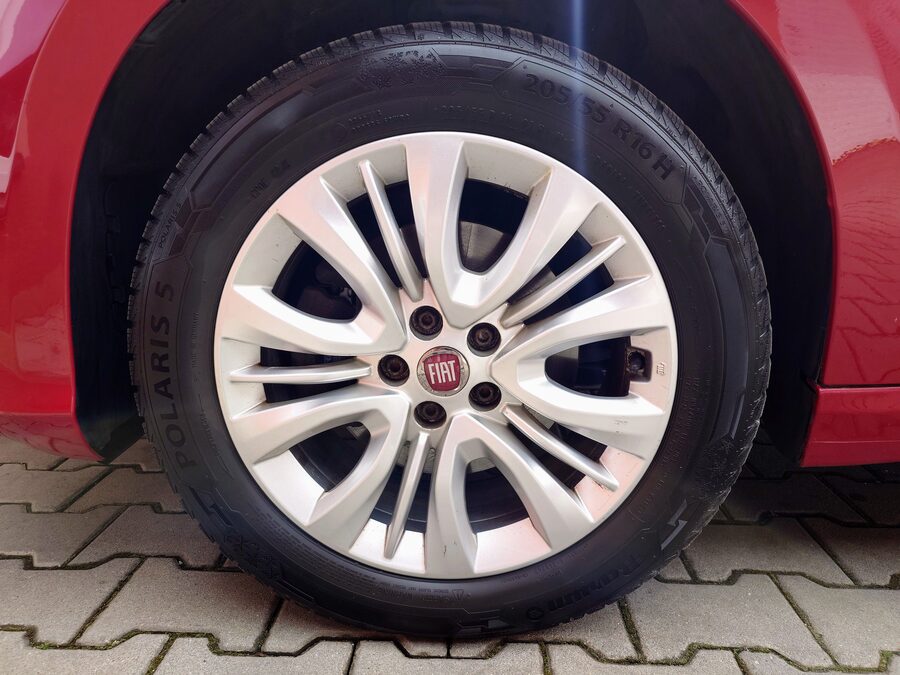 Fiat Tipo 1.6 JTDM Easy 88 kW – fotografie 22 z 28