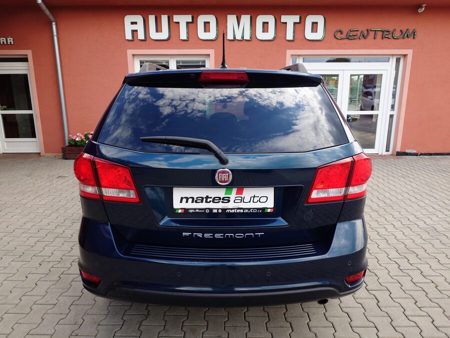 Fiat Freemont 2.0 Multijet Urban 103kW – fotografie 8 z 22