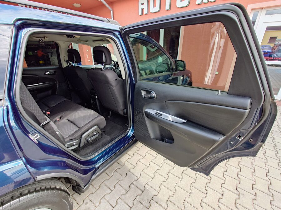 Fiat Freemont 2.0 Multijet Urban 103kW – fotografie 16 z 22
