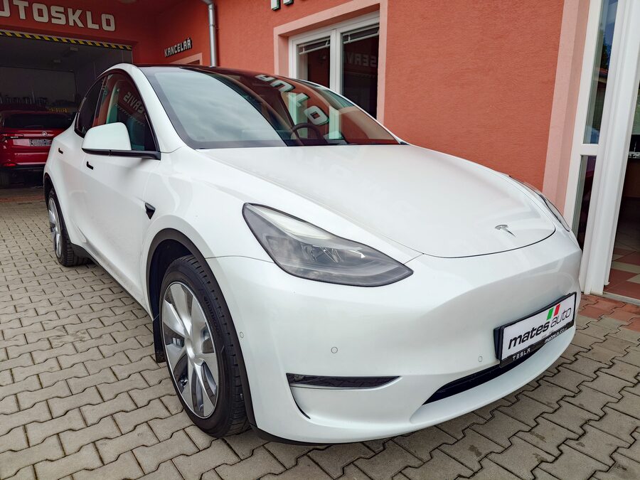 Tesla Model Y Long Range Dual Motor 378 kW – fotografie 6 z 26