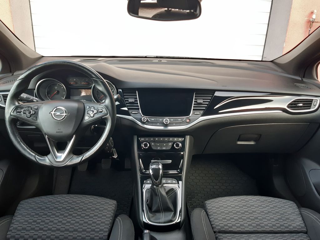 Fotogalerie Opel Astra 1.6 CDTi 100kW Dynamic S/S 
