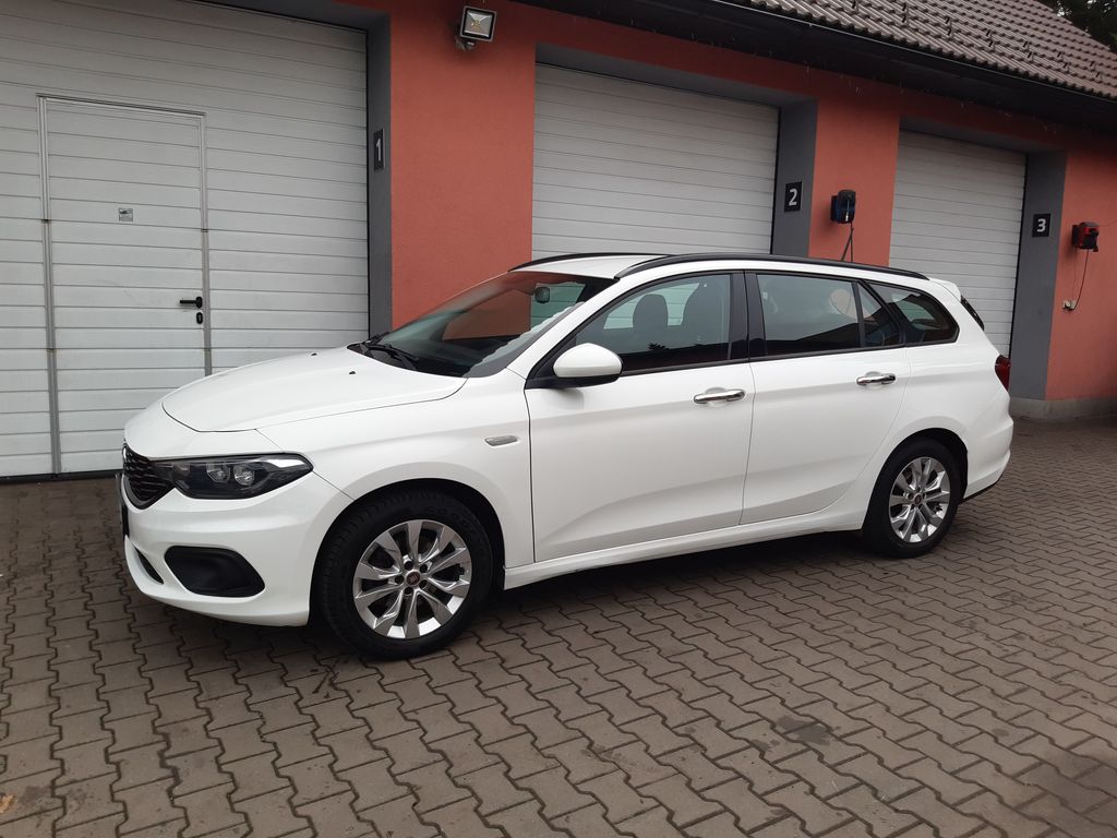 Fiat Tipo 1.6 JTDM Lounge 88kW