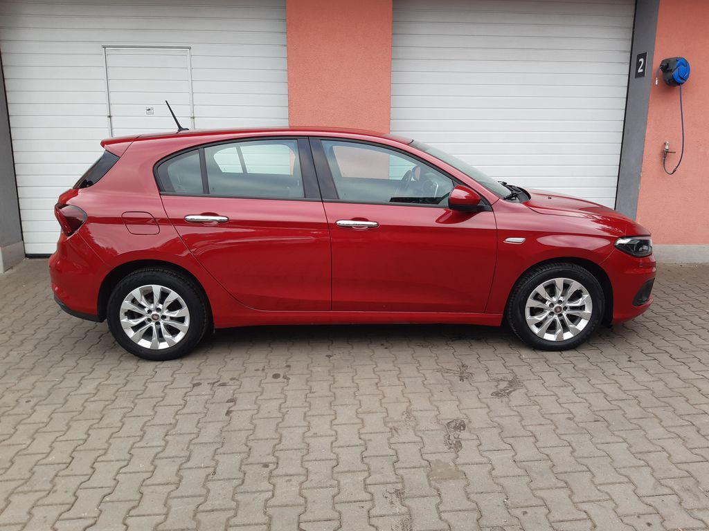 Fotogalerie Fiat Tipo 1.4 Lounge 70kW 