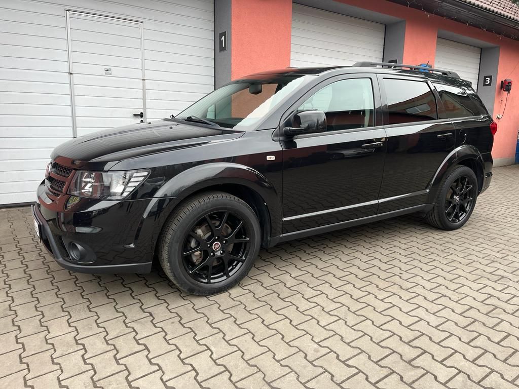 Fiat Freemont 2.0 Multijet 100kW Black Code