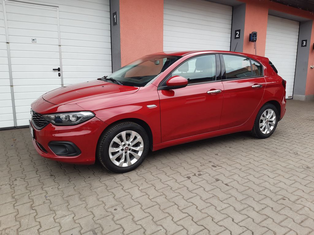 Fotogalerie Fiat Tipo 1.4 Lounge 70kW 