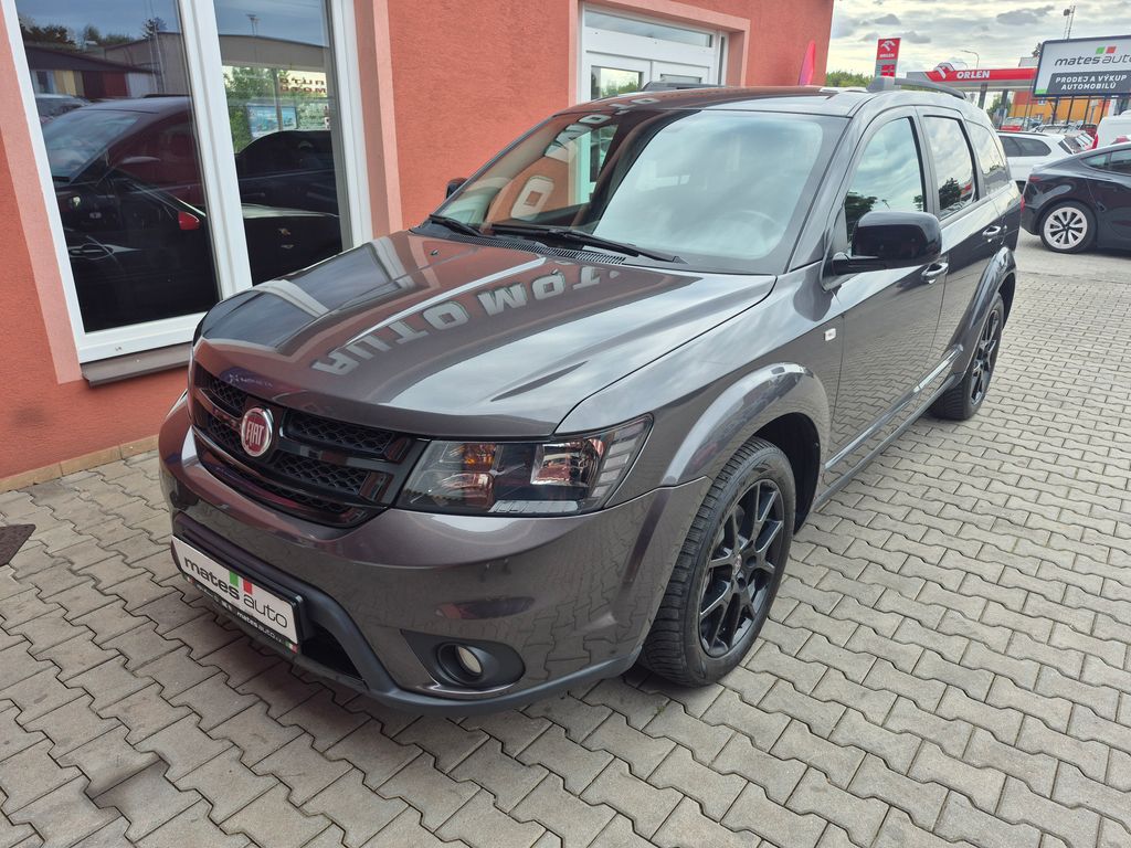 Fiat Freemont 2.0 Multijet Black Code 100kW