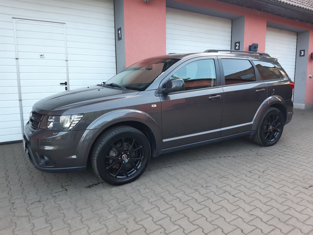 Fiat Freemont 2.0 Multijet 125kW Black Code AWD