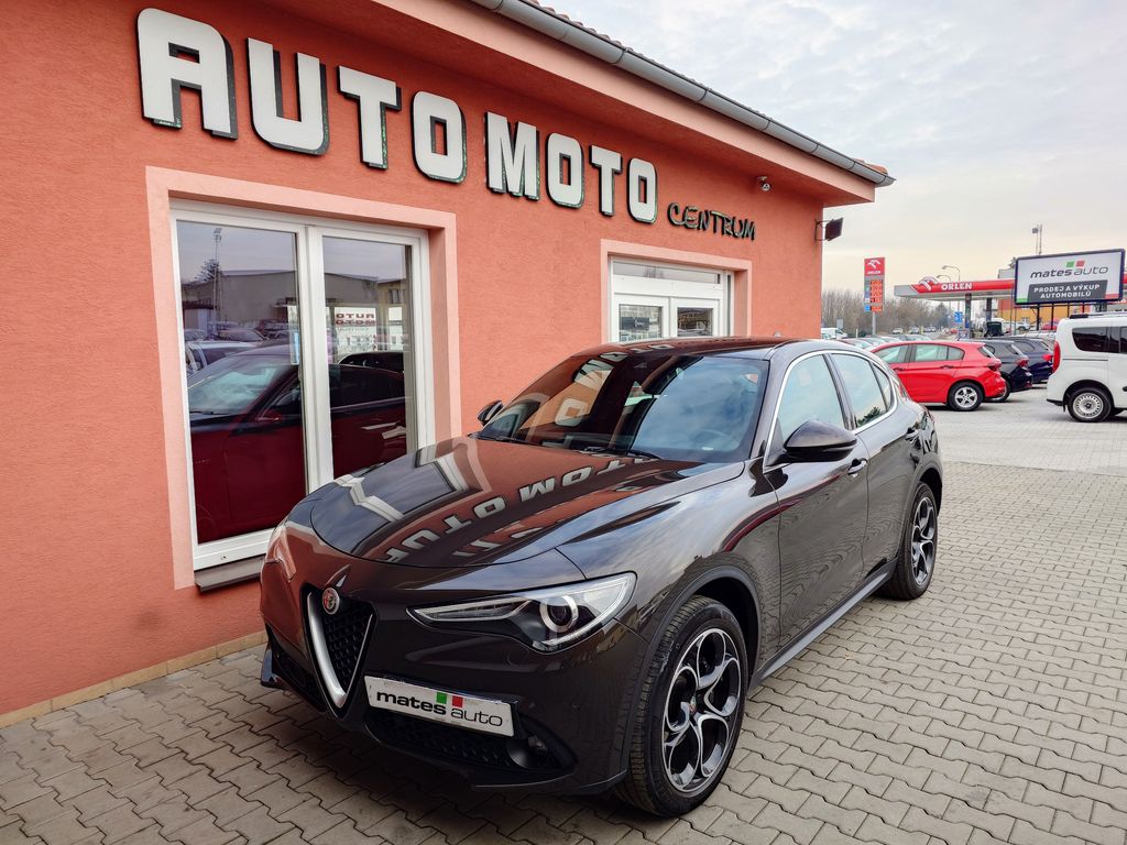Alfa Romeo Stelvio 2.2 JTDM Q4 Lusso 154kW