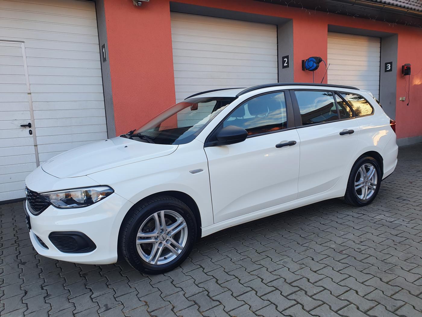 Fotogalerie Fiat Tipo 1.4 i 70 kW 