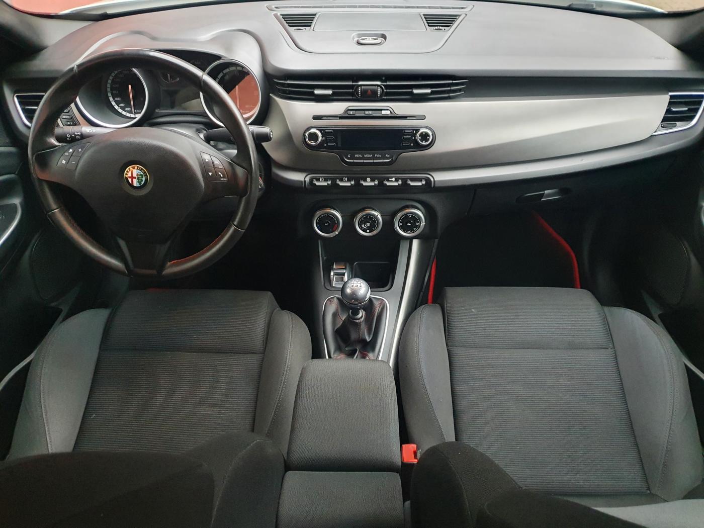 Fotogalerie Alfa Romeo Giulietta 1.4 Turbo VELOCE 88 kW 