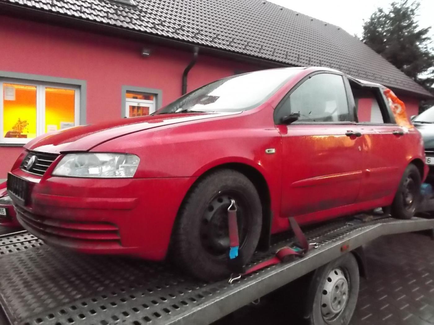 Fiat Stilo <br><small>1.4 16V 70kW</small>