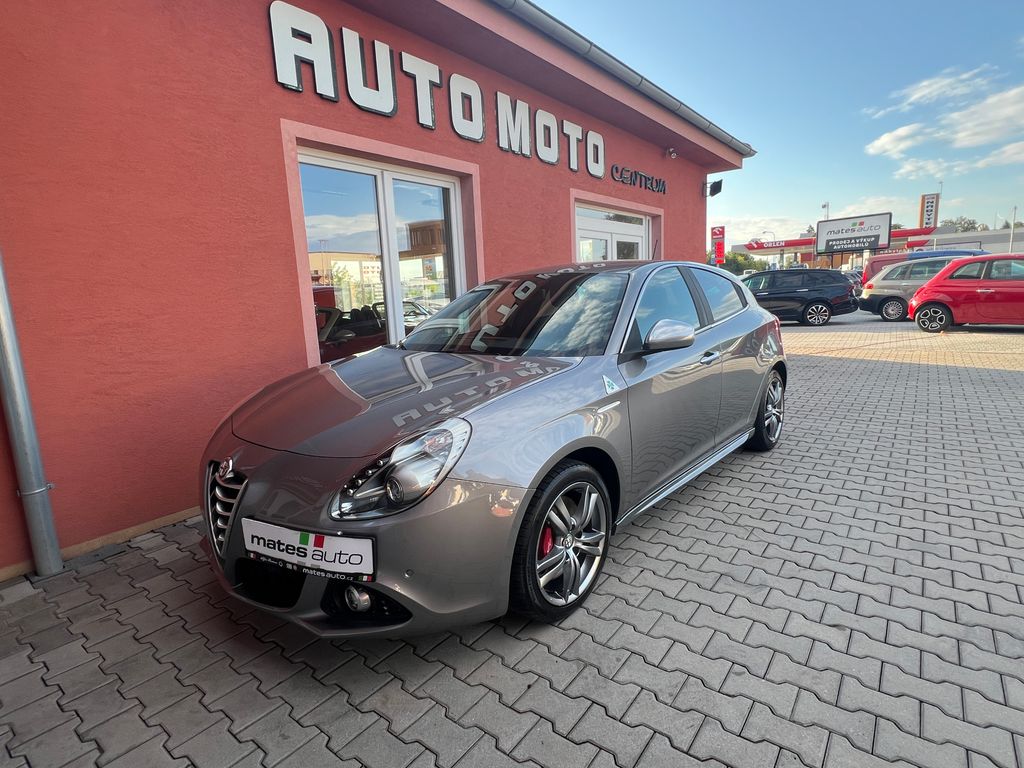 Alfa Romeo Giulietta 1.8T  Quadrifoglio Verde