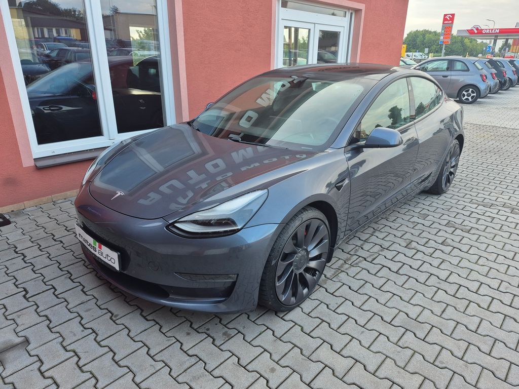 Tesla Model 3 Performance Dual Motor AWD 377 kW (ODPOČET DPH)