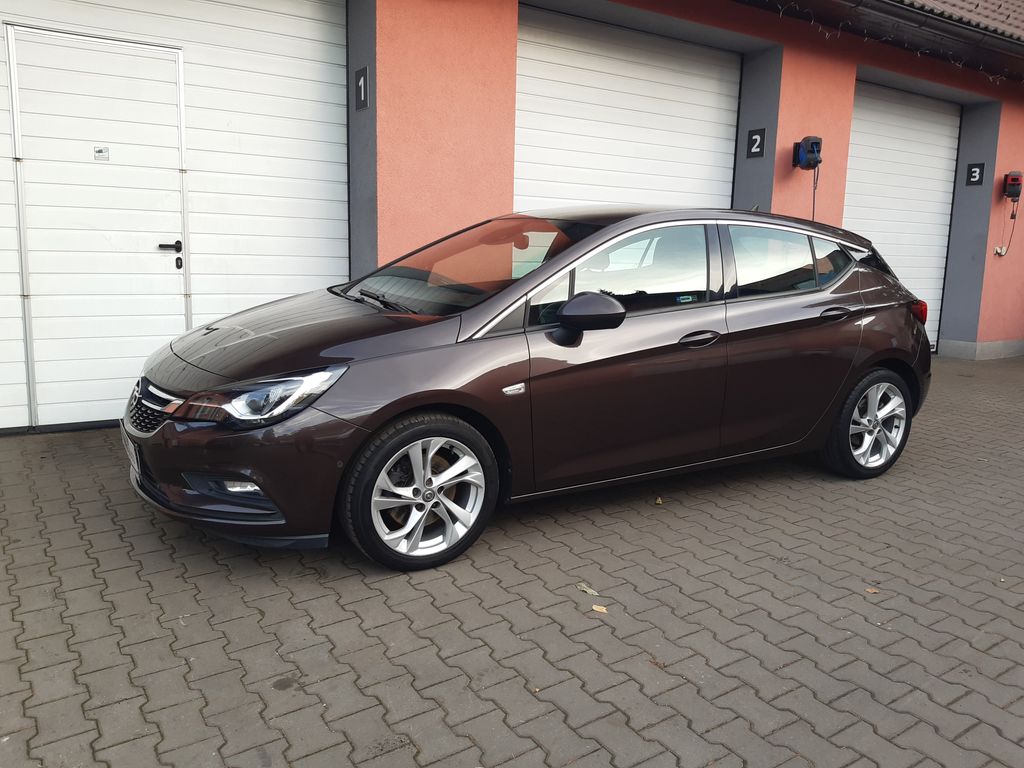 Fotogalerie Opel Astra 1.6 CDTi 100kW Dynamic S/S 