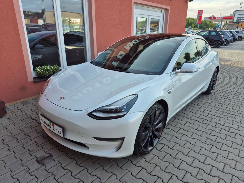 Tesla Model 3 Performance Dual Motor AWD 355kW  (ODPOČET DPH) 